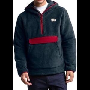The North Face Campshire Fleece Hoodie